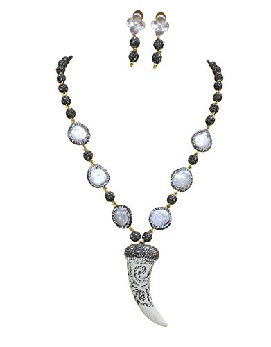 Babosa Sakhi - Collar con colgante de elefante estilo antiguo, color blanco tradicional